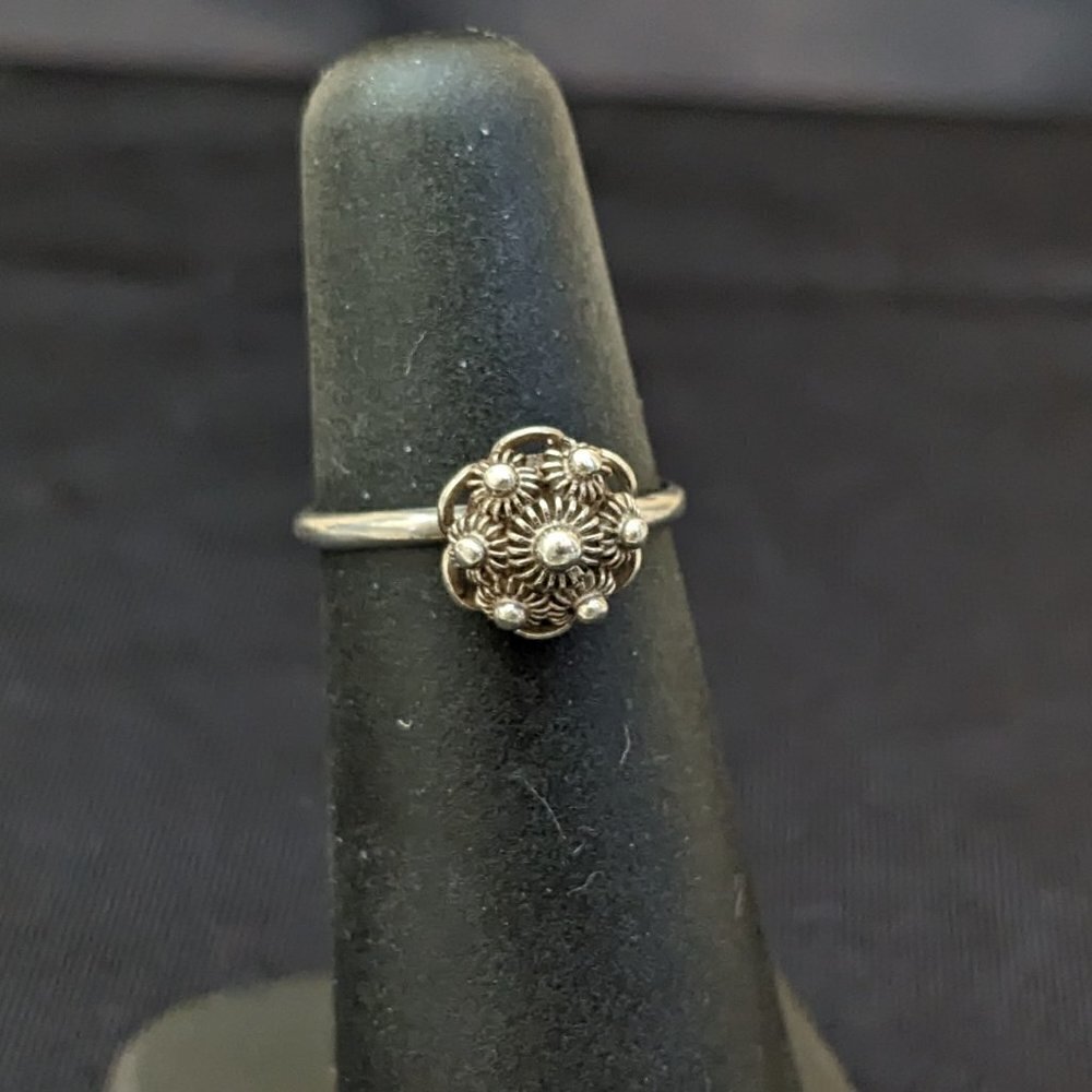 Dutch Button Filigree Zeeuwse Knoop Victorian Antique Ring - Picture 5 of 12